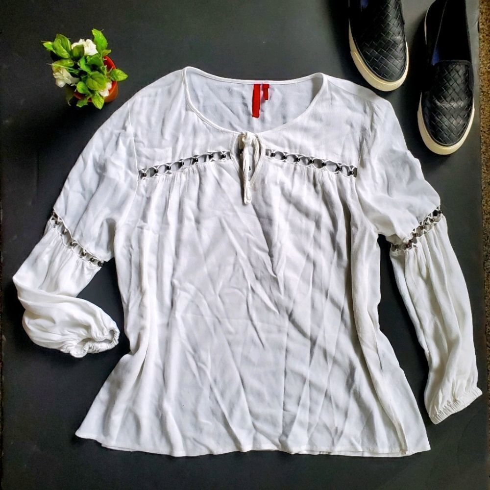 Love Scarlett White Peasent Blouse